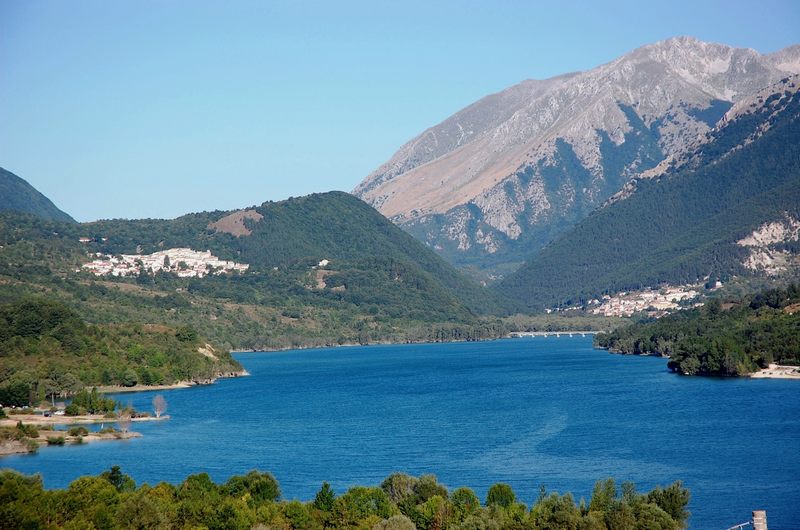 Lago_di_Barrea_17.jpg